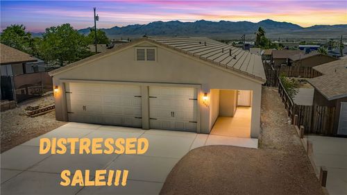 3627 Gloria Ave, Bullhead City, AZ, 86442-8192 | Card Image