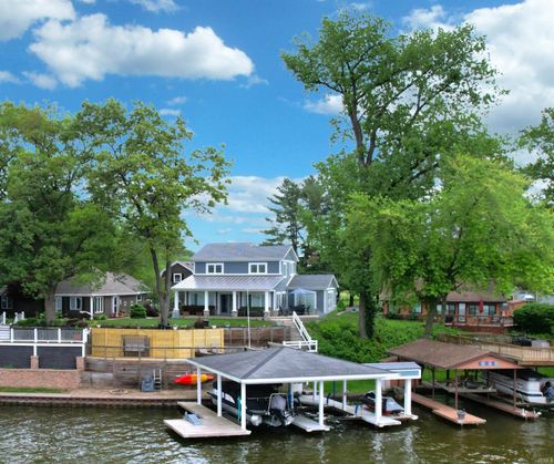 3380 N Shore Acres Loop, Monticello, IN, 47960-7358 | Card Image