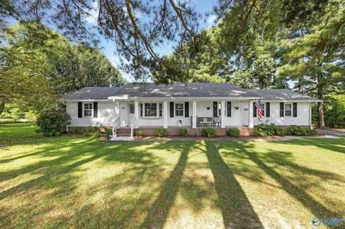 1468 Mount Vernon Dr, Boaz, AL, 35957-3138 | Card Image