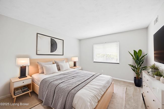 203 - 1600 Gardiner Ln, Condo with 2 bedrooms, 2 bathrooms and null parking in Louisville KY | Image 18