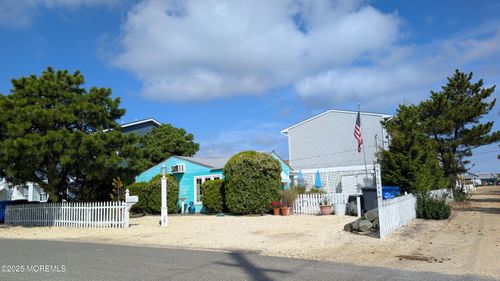 3-202 Sailfish Way, Lavallette, NJ, 08735-1116 | Card Image