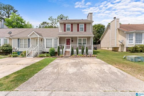 352 Jamestown Manor Drive, Gardendale, AL, 35071 | Card Image