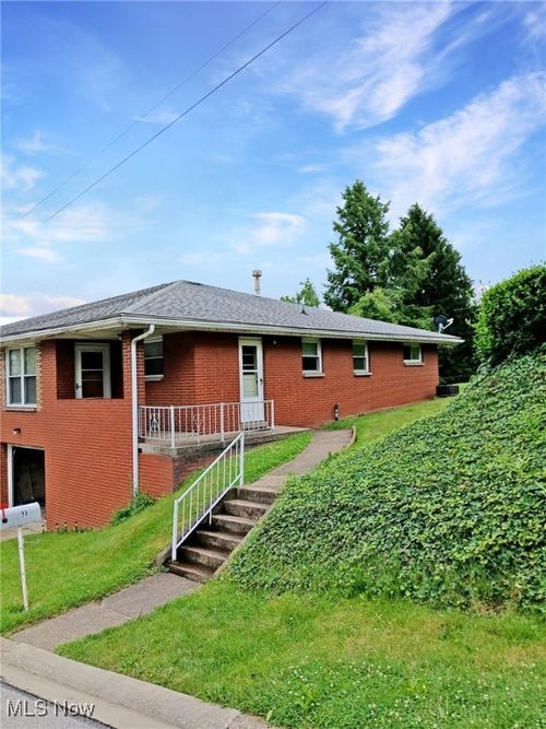 98 Summers St, Weirton, WV, 26062-3341 | Card Image