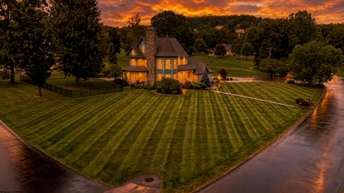 3115 N Greystone Dr, Morgantown, WV, 26508-8601 | Card Image