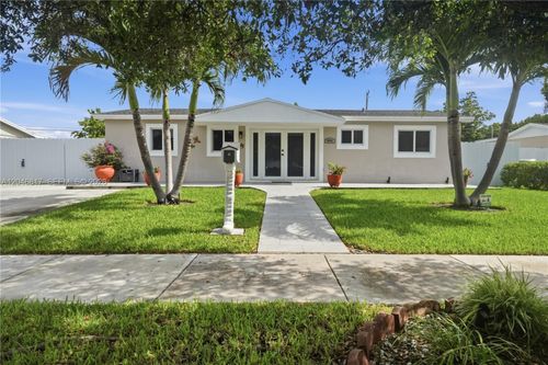 10451 Sw 201st Ter, Cutler Bay, FL, 33189-1341 | Card Image