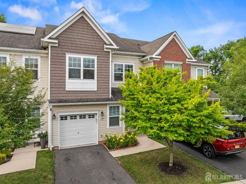 135 Savoth Ln, Colonia, NJ, 07067-1241 | Card Image