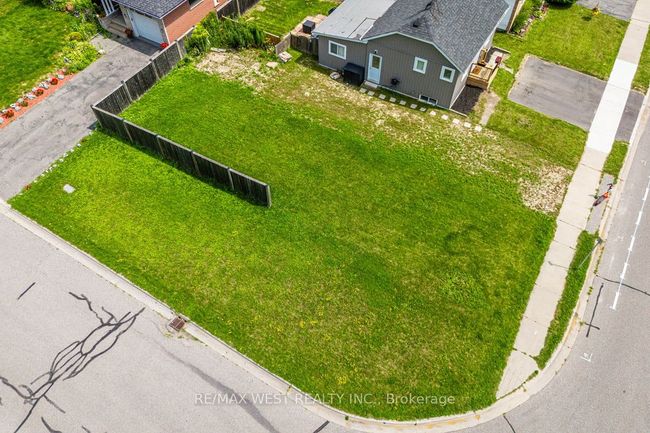 336 Annapolis Ave, Home with 0 bedrooms, 0 bathrooms and null parking in Oshawa ON | Image 4