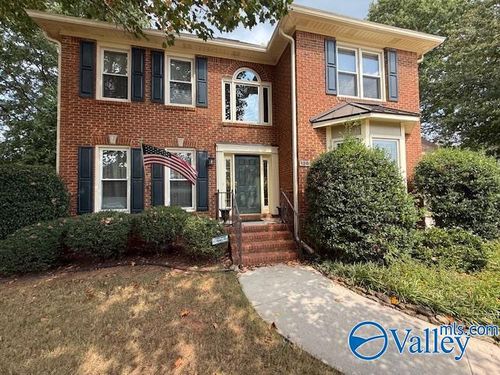 136 Manningham Dr, Madison, AL, 35758-7418 | Card Image