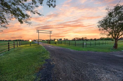 6880 County Road 4042, Kemp, TX, 75143-5322 | Card Image