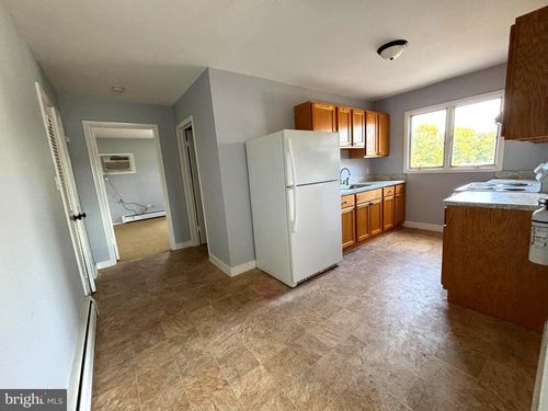 43 S Main St, WOODSTOWN, NJ, 08098-1130 | Card Image