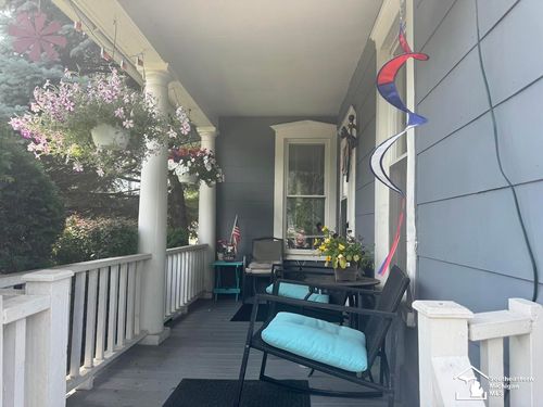 402 W 6th St, Monroe, MI, 48161-1588 | Card Image