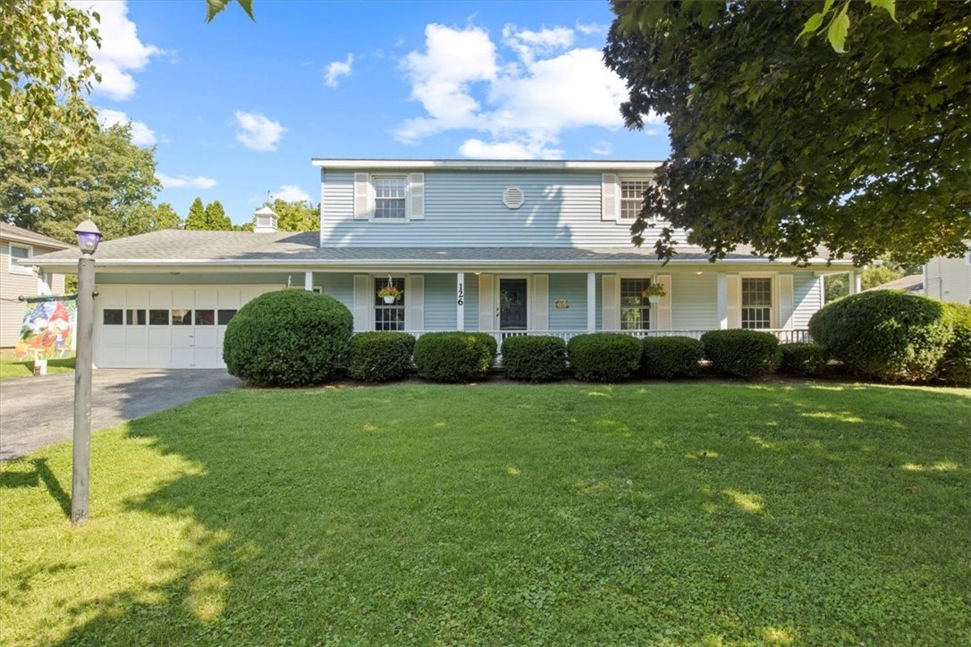 Alderwood Ln, Rochester, NY 14615
