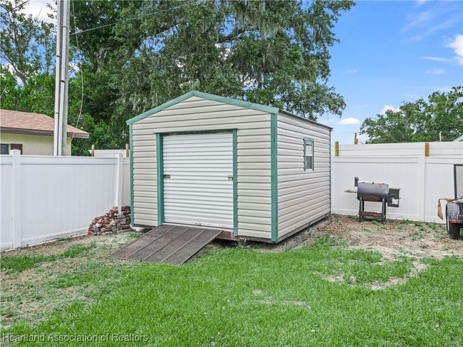 289 Georgetown Loop, House other with 3 bedrooms, 3 bathrooms and null parking in Wauchula FL | Image 7