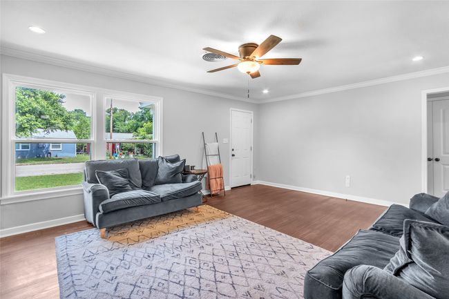 312 Dean St, House other with 3 bedrooms, 2 bathrooms and null parking in Athens TX | Image 5