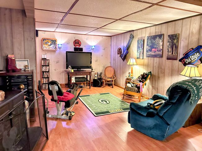26642 Highway 13, House other with 3 bedrooms, 2 bathrooms and null parking in Elkader IA | Image 33