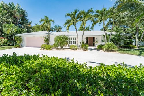18742 Rio Vista Dr, Tequesta, FL, 33469-2015 | Card Image