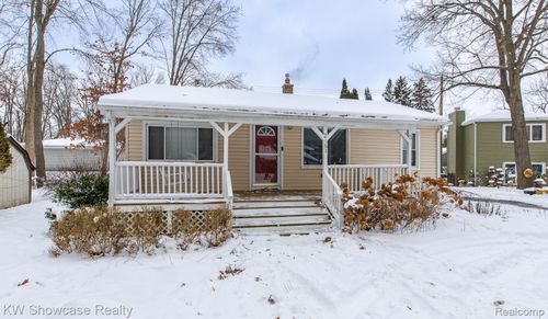 2161 E Euna, Wixom, MI, 48393-1372 | Card Image