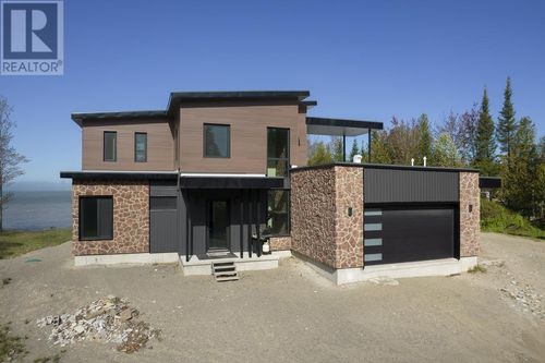 937 Sunnyside Beach Rd, Sault Ste. Marie, ON, P6A6K4 | Card Image