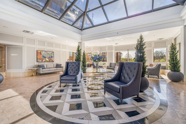 114 - 14924 Yonge St, Condo with 2 bedrooms, 2 bathrooms and null parking in Aurora ON | Image 33