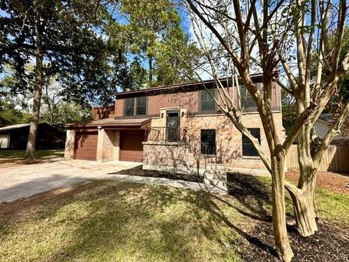 2047 Aspen Glade Dr, Kingwood, TX, 77339-1604 | Card Image
