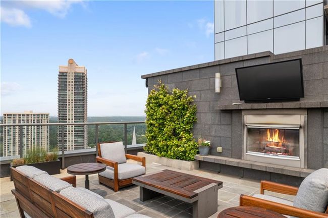 2309 - 3630 Peachtree Rd Ne, Condo with 1 bedrooms, 2 bathrooms and null parking in Atlanta GA | Image 39