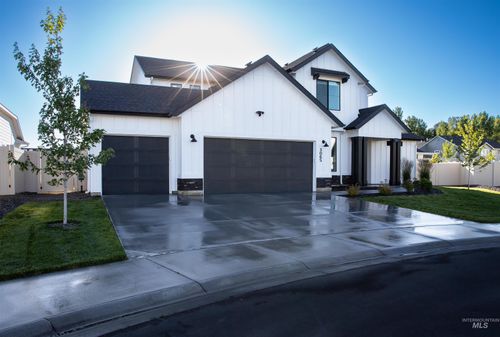 3065 N Mountain Lake Ave, Star, ID, 83669-6358 | Card Image