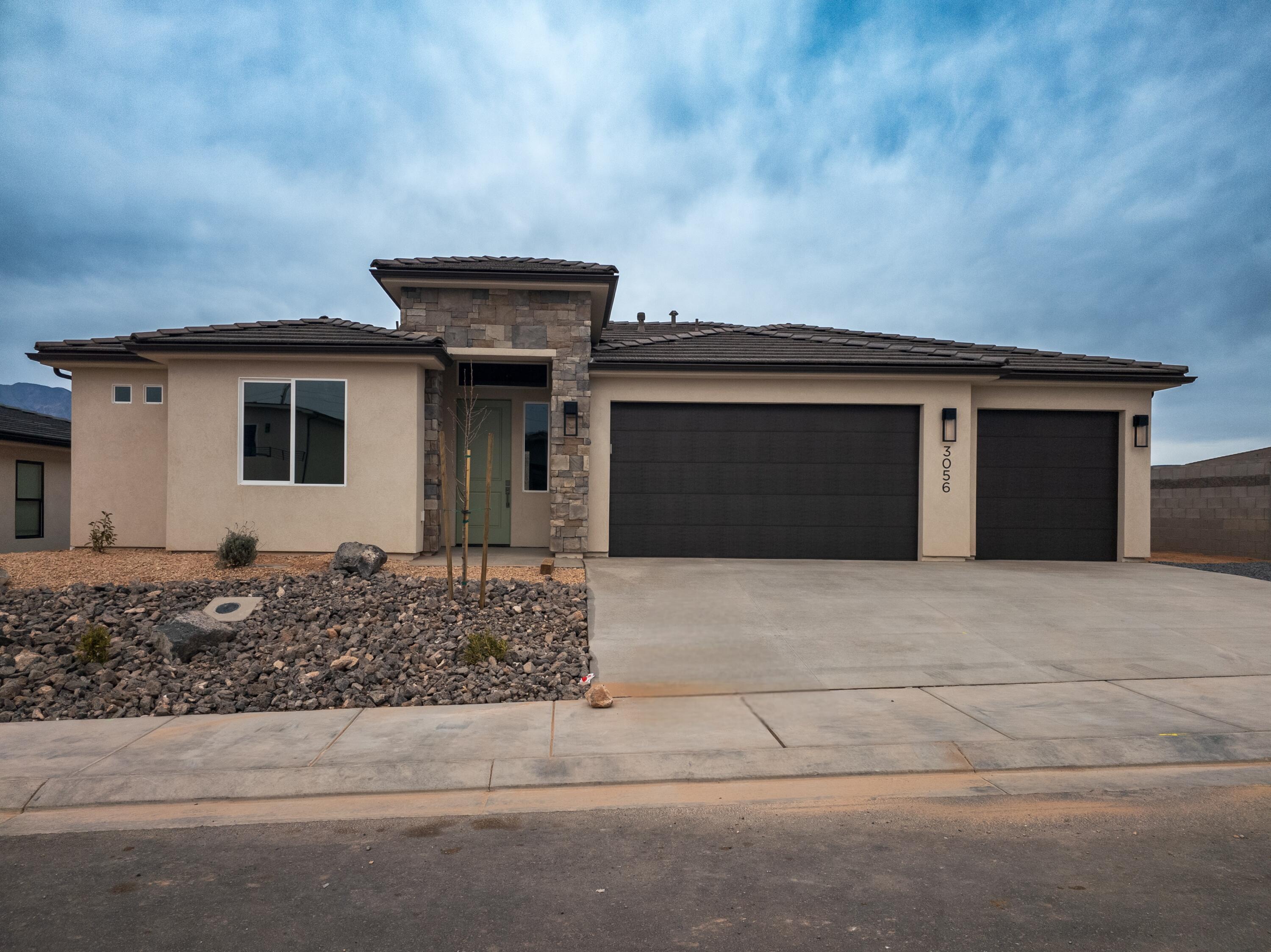 670 , Hurricane, UT 84737