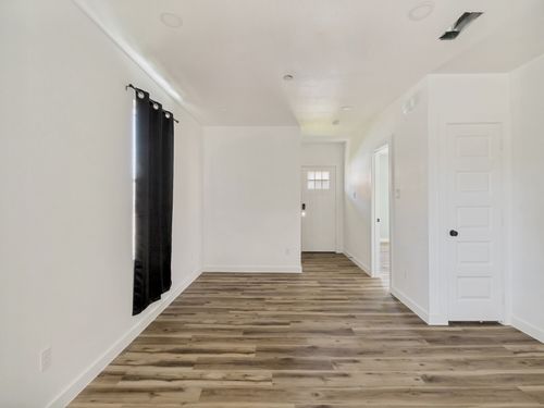 2801 Twyman Ave, Dallas, TX, 75215-3012 | Card Image