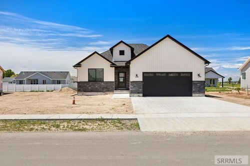 31 N Pepperwood, Rigby, ID, 83442-5695 | Card Image