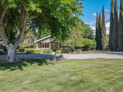 5648 Esmar Road, Ceres, CA, 95307 | Card Image