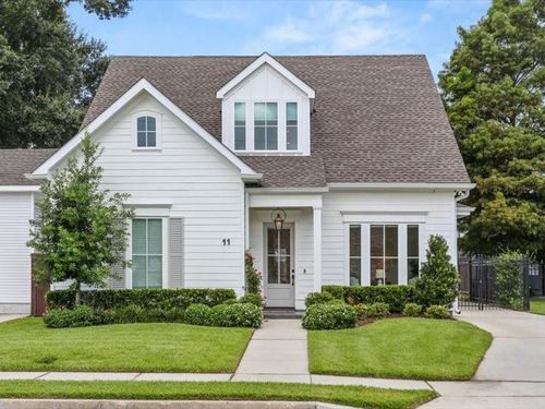 11 Metairie Ct, Metairie, LA, 70001-3072 | Card Image