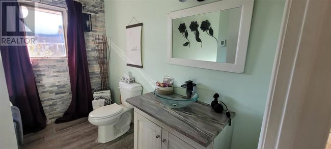 40 Hutchison Ave, Home with 3 bedrooms, 2 bathrooms and null parking in Elliot Lake ON | Image 9