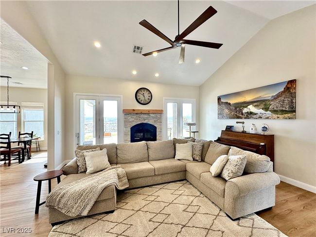 5208 Blue Desert Trl, House other with 3 bedrooms, 3 bathrooms and null parking in Caliente NV | Image 16