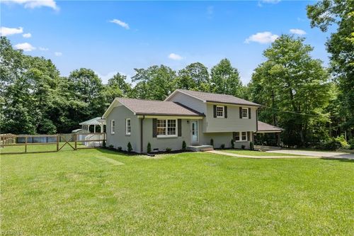 317 Benbow Dr, East Bend, NC, 27018-7190 | Card Image