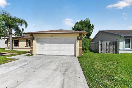 8421 Winnipesaukee Way, Lake Worth, FL, 33467-1706 | Card Image