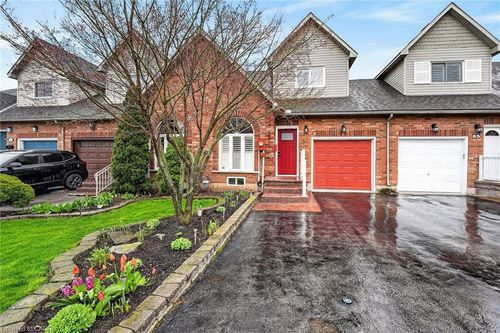 83 Morrison Cres, Grimsby, ON, L3M5K5 | Card Image