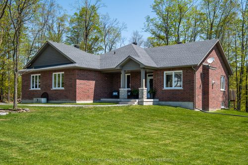 4470 Larry York Rd, Battersea, ON, K0H1H0 | Card Image