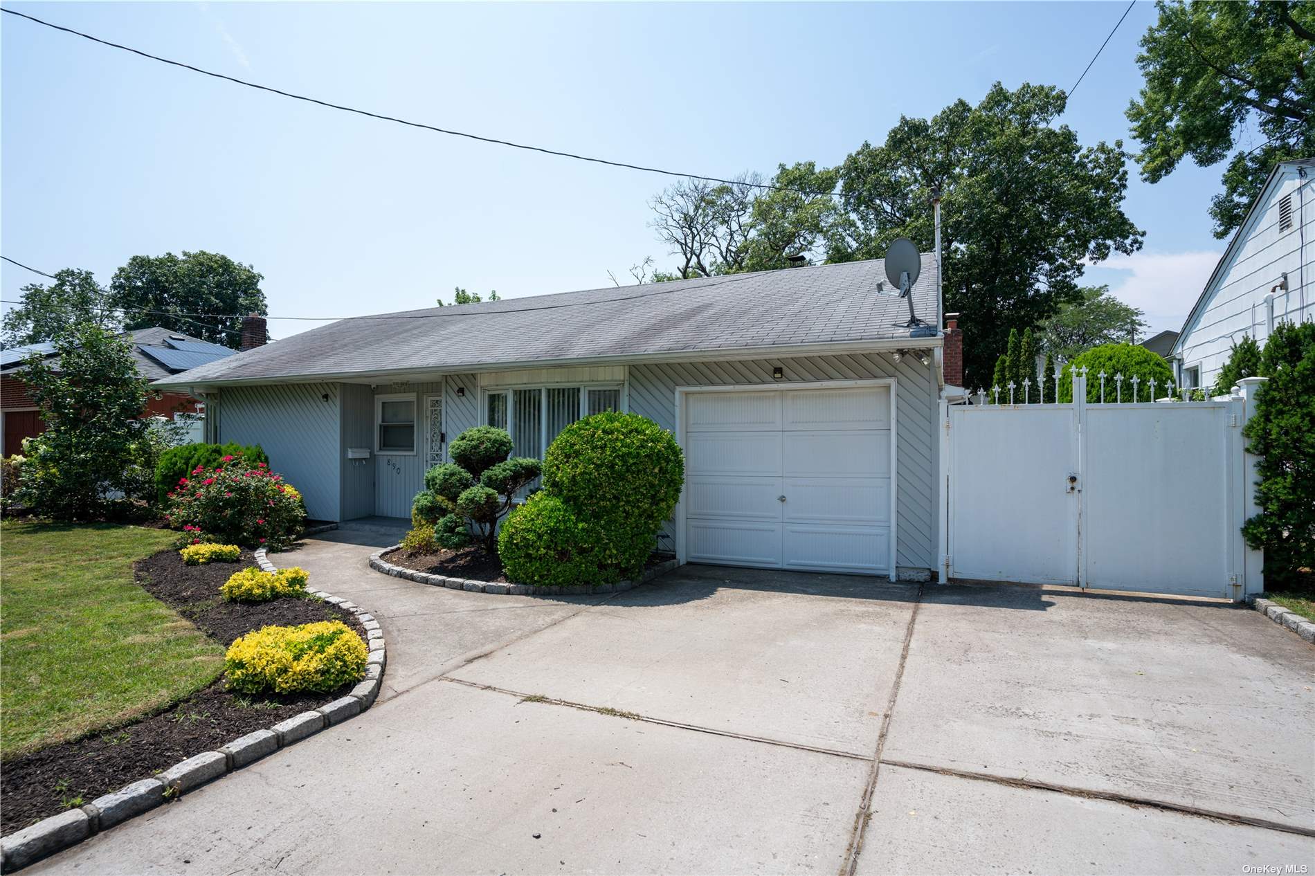 Edwards Blvd, Valley Stream, NY 11580