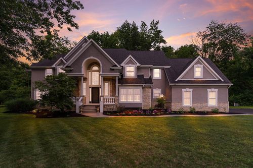 7735 Clear Creek Ct, Blacklick, OH, 43004-9119 | Card Image