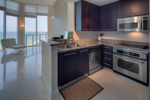 apt-1804-6515 Collins Ave, Miami Beach, FL, 33141-9629 | Card Image