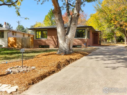 1953 17th Ave, Greeley, CO, 80631-5204 | Card Image