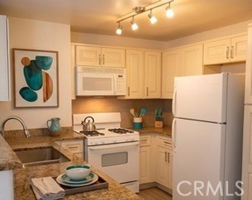 31391 Taylor Ln, Temecula, CA, 92592-2814 | Card Image