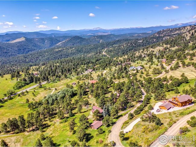 319 S Peak Rd, House other with 4 bedrooms, 4 bathrooms and 3 parking in Boulder CO | Image 37