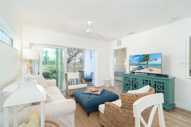 UNIT-205 - 8413 Placida Rd, Condo with 2 bedrooms, 2 bathrooms and null parking in Placida FL | Image 11