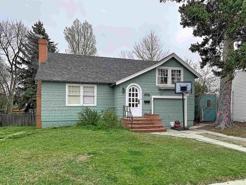 457 Adams Ave, Buffalo, WY, 82834-1712 | Card Image