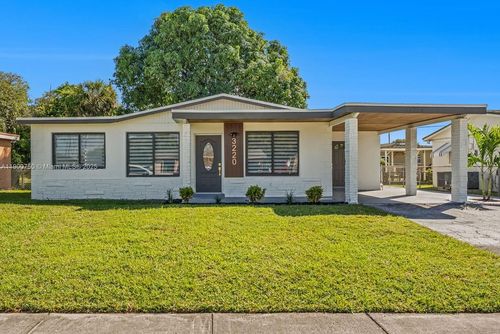 3220 Nw 16th St, Lauderhill, FL, 33311-4306 | Card Image