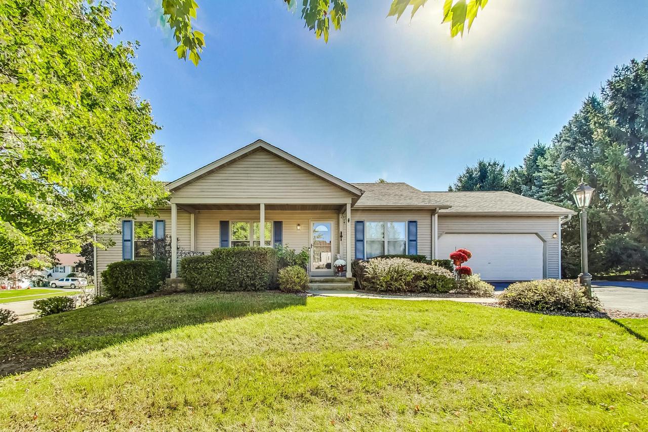 Mueller Ave, Twin Lakes, WI 53181