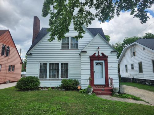 2220 Baker St, Muskegon Heights, MI, 49444-1502 | Card Image