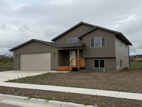 5834 Mauser Rd, Rapid City, SD, 57703-2127 | Card Image