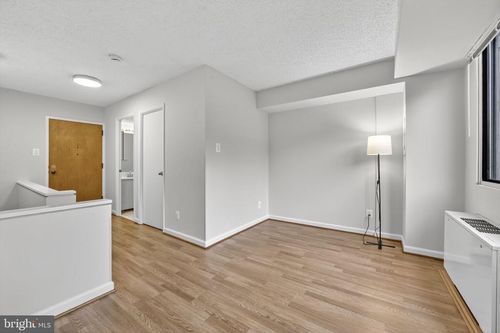 apt-304-1245 13th St Nw, WASHINGTON, DC, 20005-5179 | Card Image